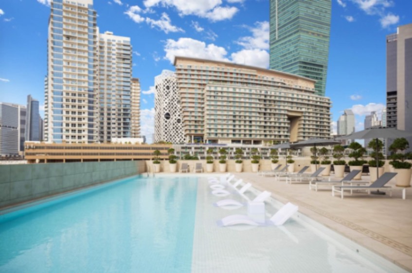 swimming pool